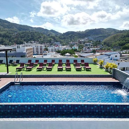 Paripas Patong Resort Exterior photo