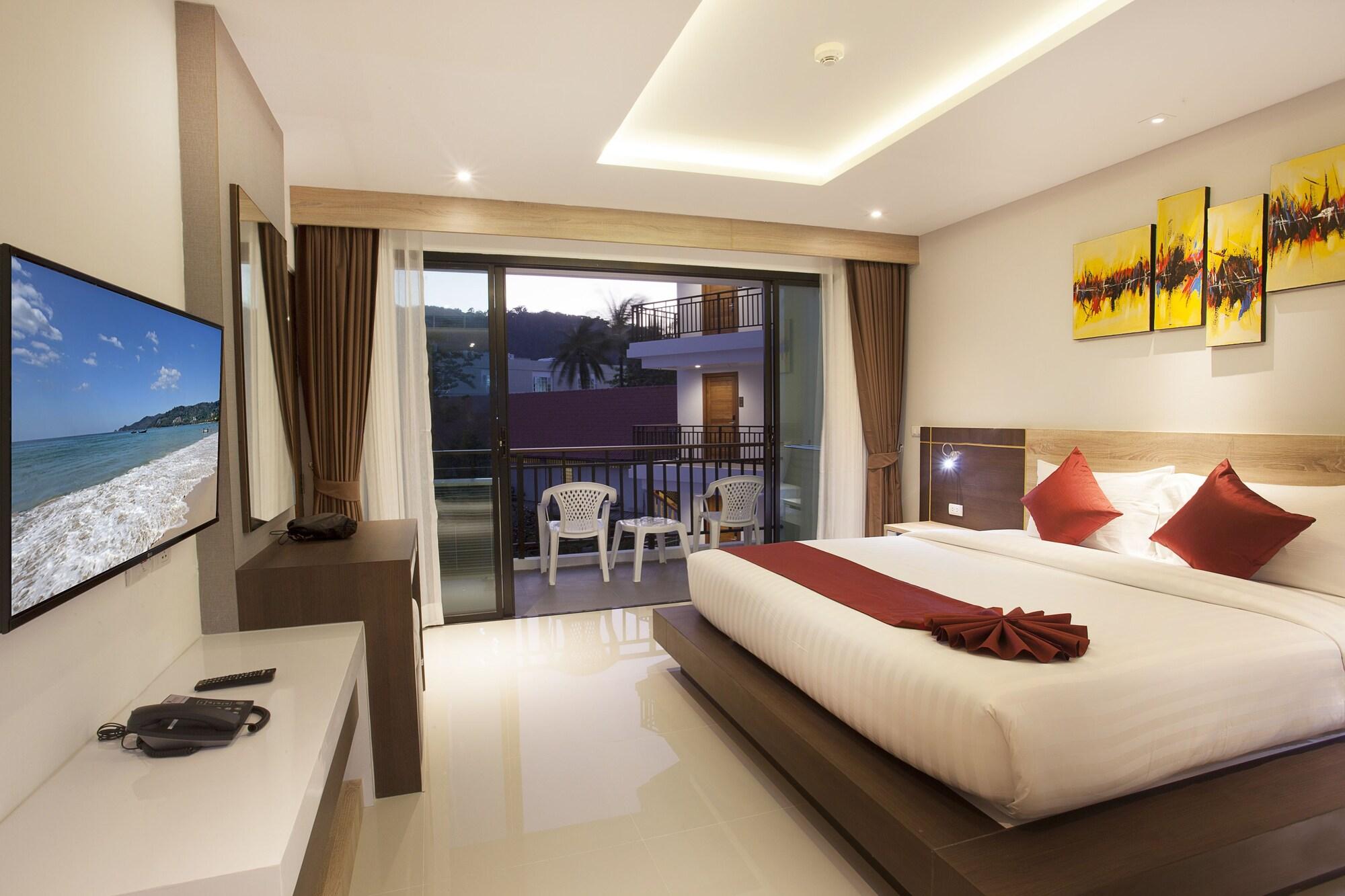 Paripas Patong Resort Exterior photo
