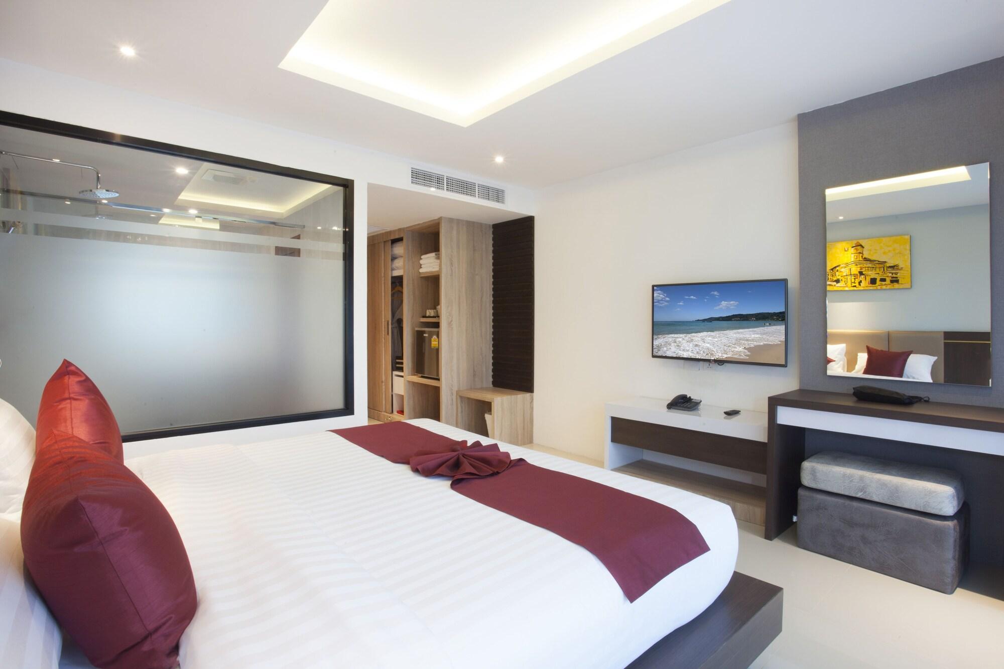 Paripas Patong Resort Exterior photo