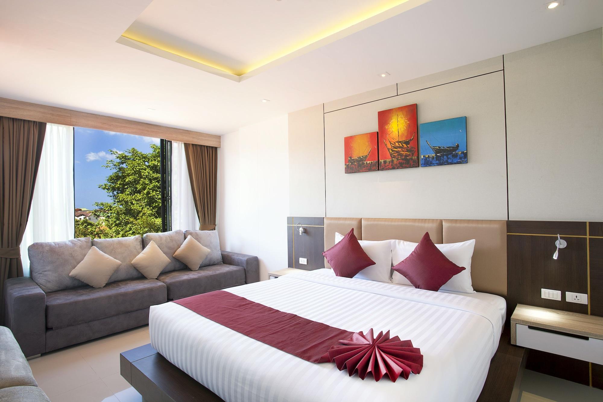 Paripas Patong Resort Exterior photo