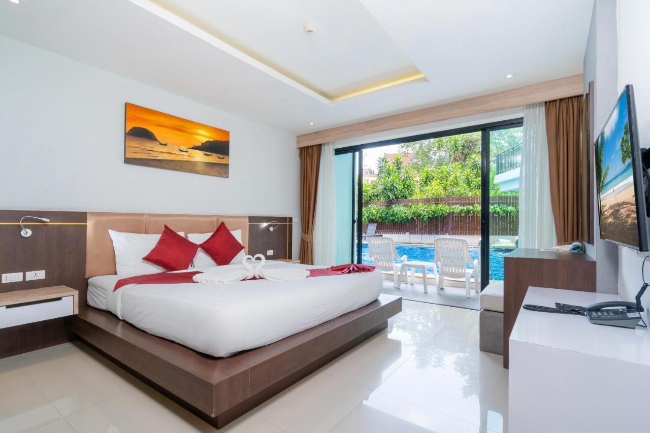 Paripas Patong Resort Exterior photo