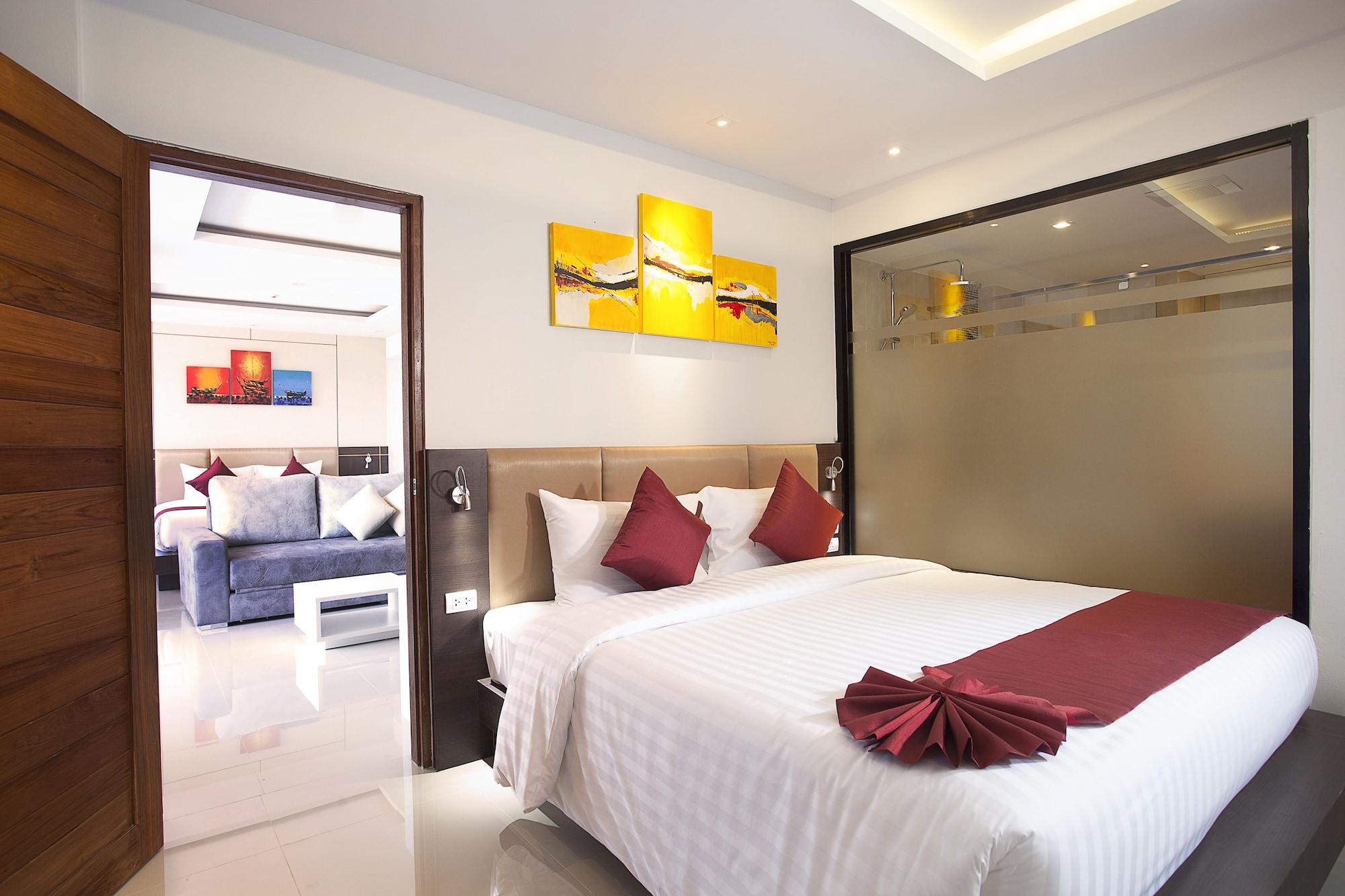 Paripas Patong Resort Exterior photo